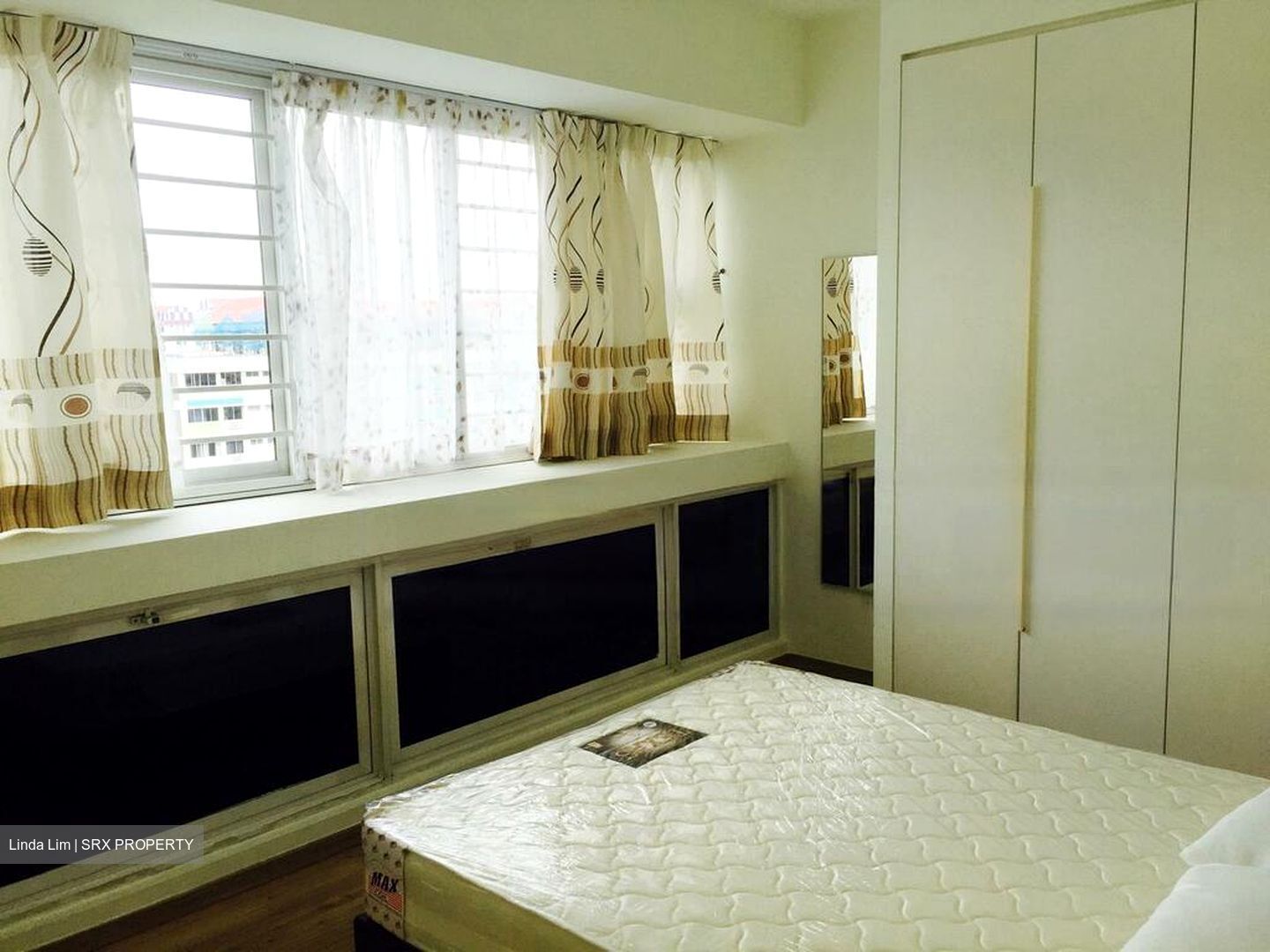 The Esparis (D18), Condominium #590748291